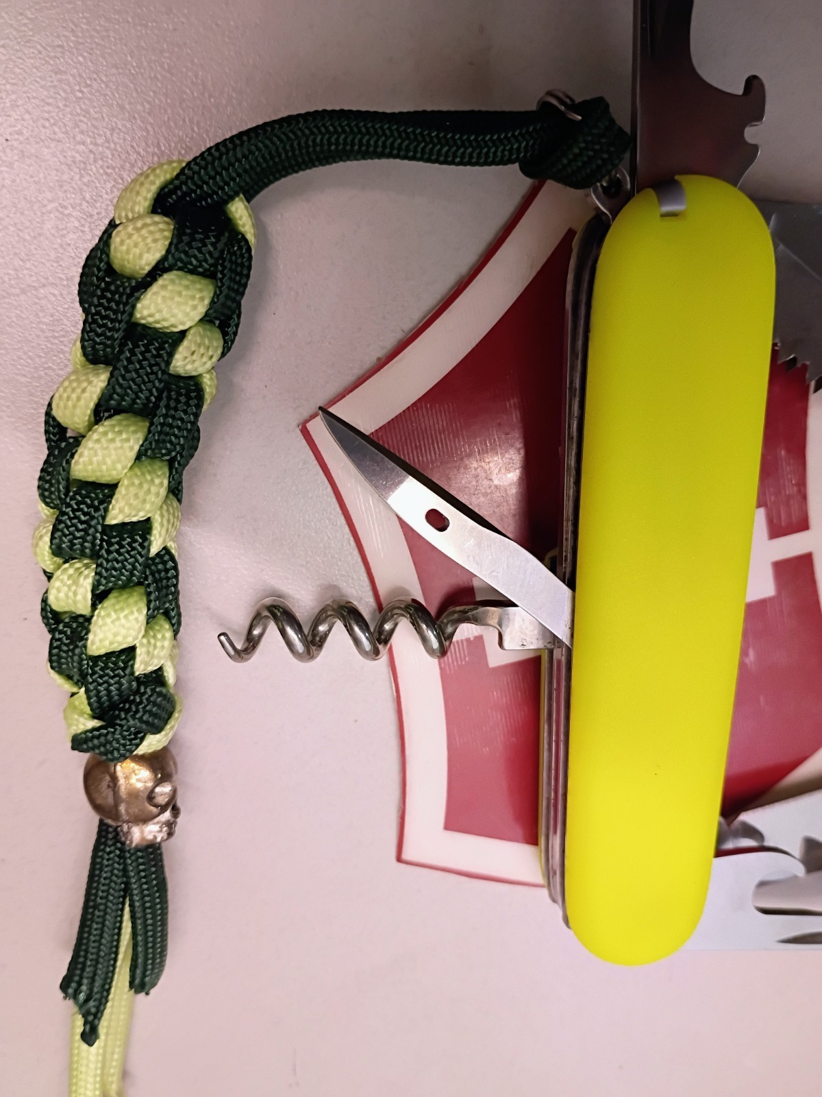 Genuine Victorinox Stay Glow in the Dark Camper 91mm Swiss Army Knife EXCELLENT!