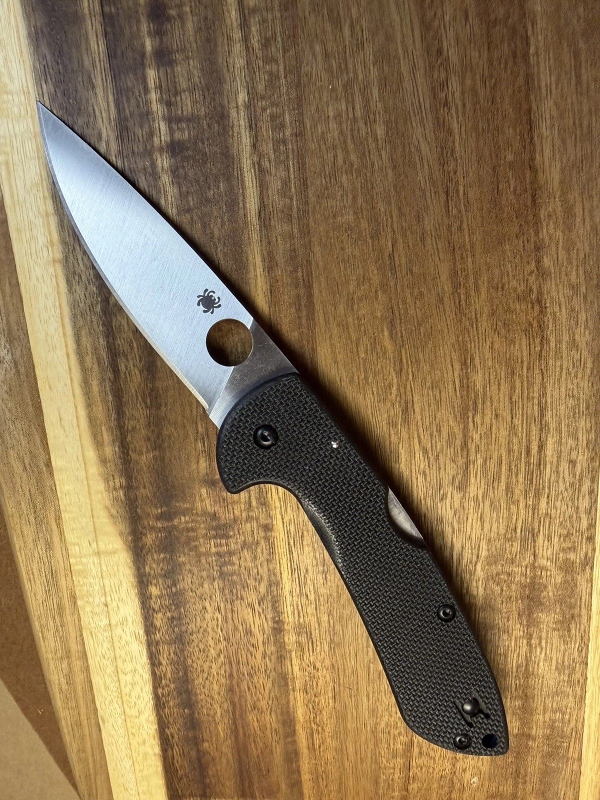 Spyderco Siren C247GP – Black G10 – Satin LC200N *DISCONTINUED*, Factory Second