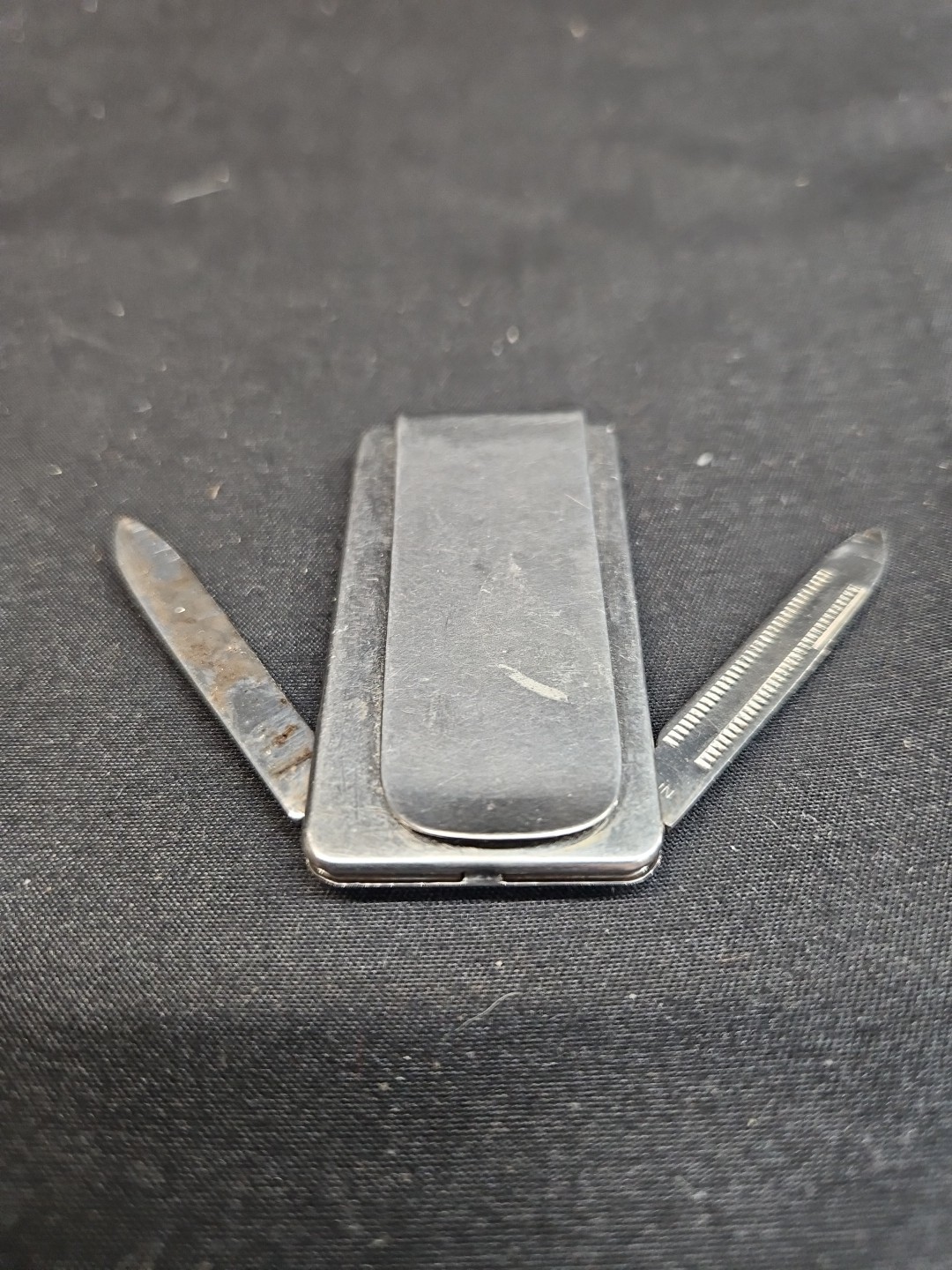 Vintage CASE branded Money clip/knife/nail file