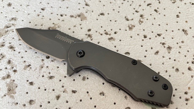 Kershaw 3560 Ember Folding Pocket Knife Linerlock A/O Plain Blade 4.75”Open Gray
