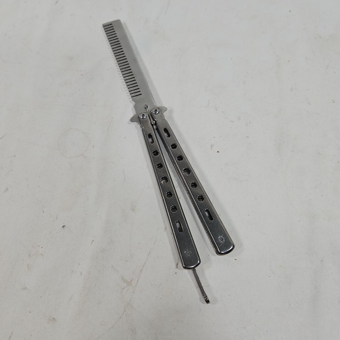 Butterfly Balisong Trainer Knife. Dull Tool Metal Practice Knife. NEW. Silver.