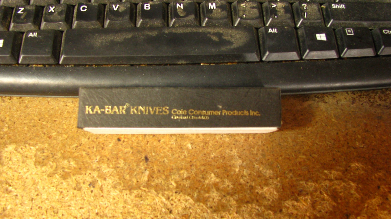 Ka-Bar classic knife, NOS, paperwork, 2 blades, #1058, free shipping