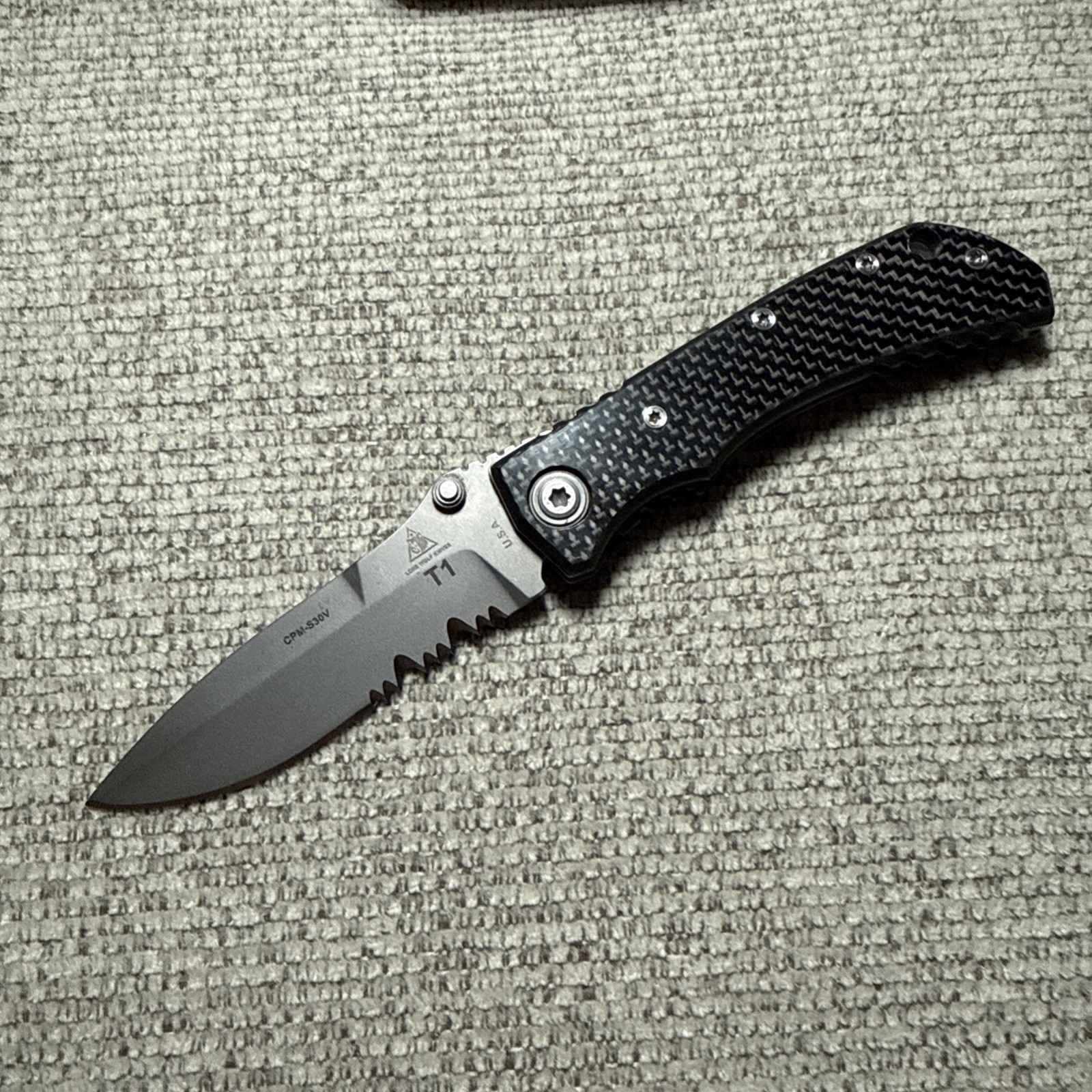 Lone Wolf Knives Harsey T1 Tactical USA Carbon Fiber Serrated Knife