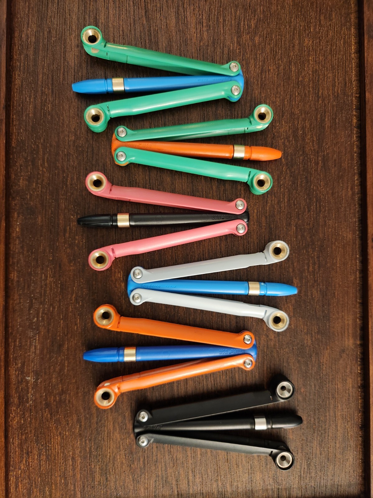 Plastic Baliyo Assorted Colors