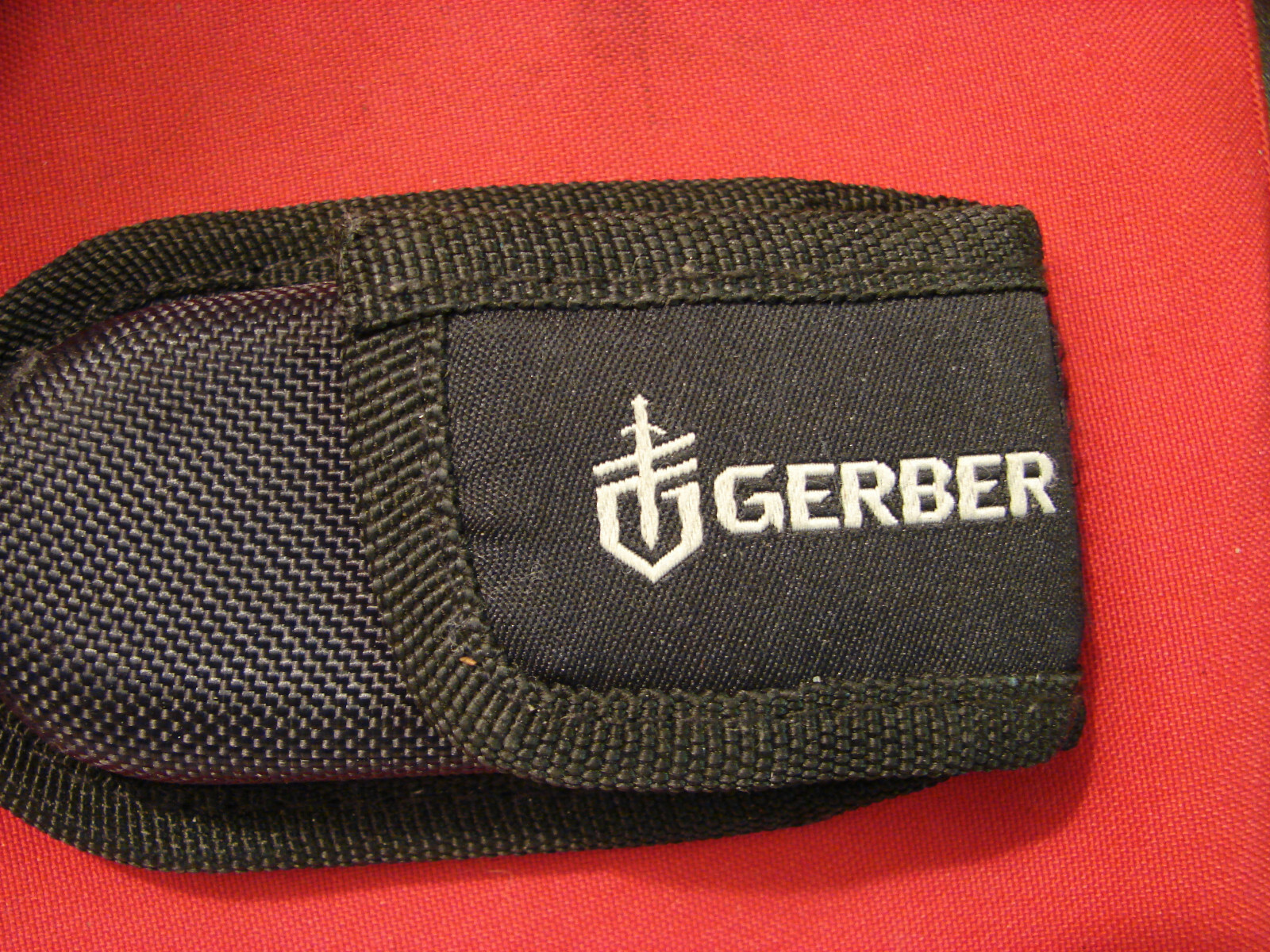 single SHEATH GERBER SUSPENSION MULTI TOOL PLIERS SHEATH 3 3/4 S50