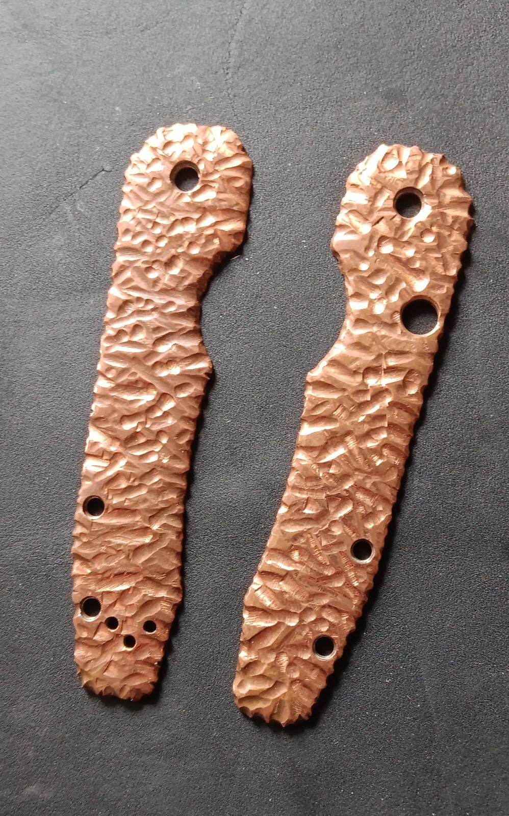 Spyderco Smock copper scales (hand carved)