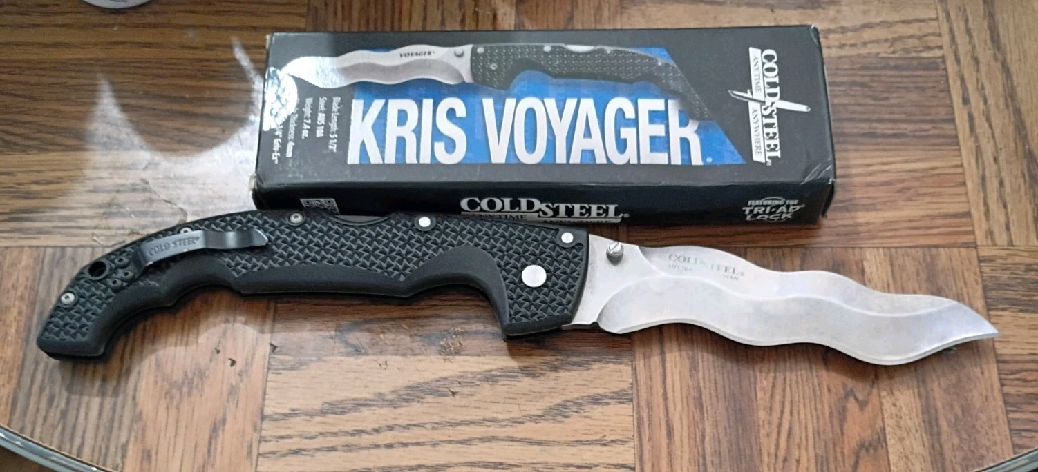 Cold Steel Voyager XL Kris 29AXW AUS10A folding knife 5.5″