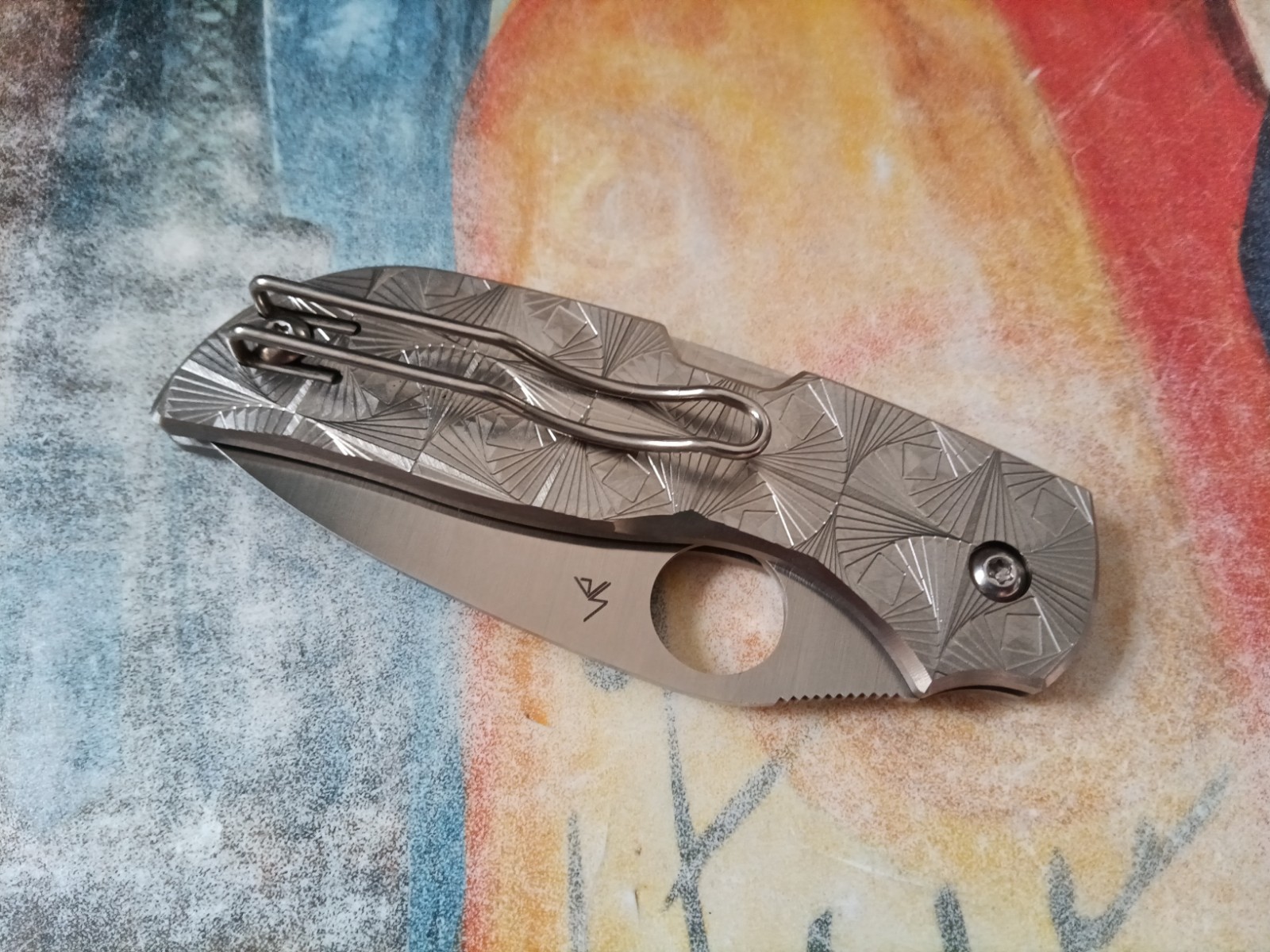 Spyderco Chaparral, Satin CTS-XHP Plain Blade, Stepped Titanium Handle