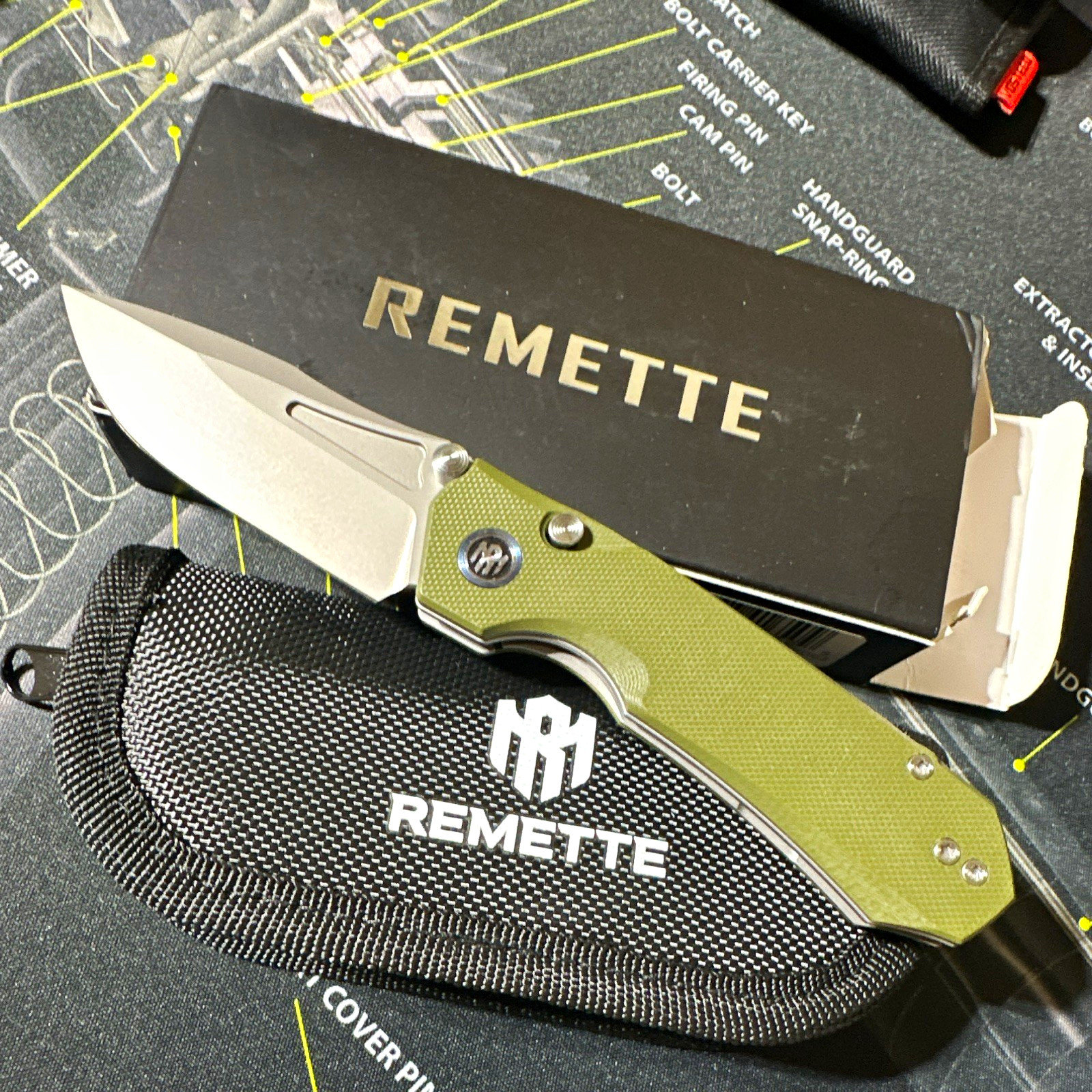 Remette Rhino Stainless Drop Point Green G10 Plain Edge Manual Frame Lock Clip
