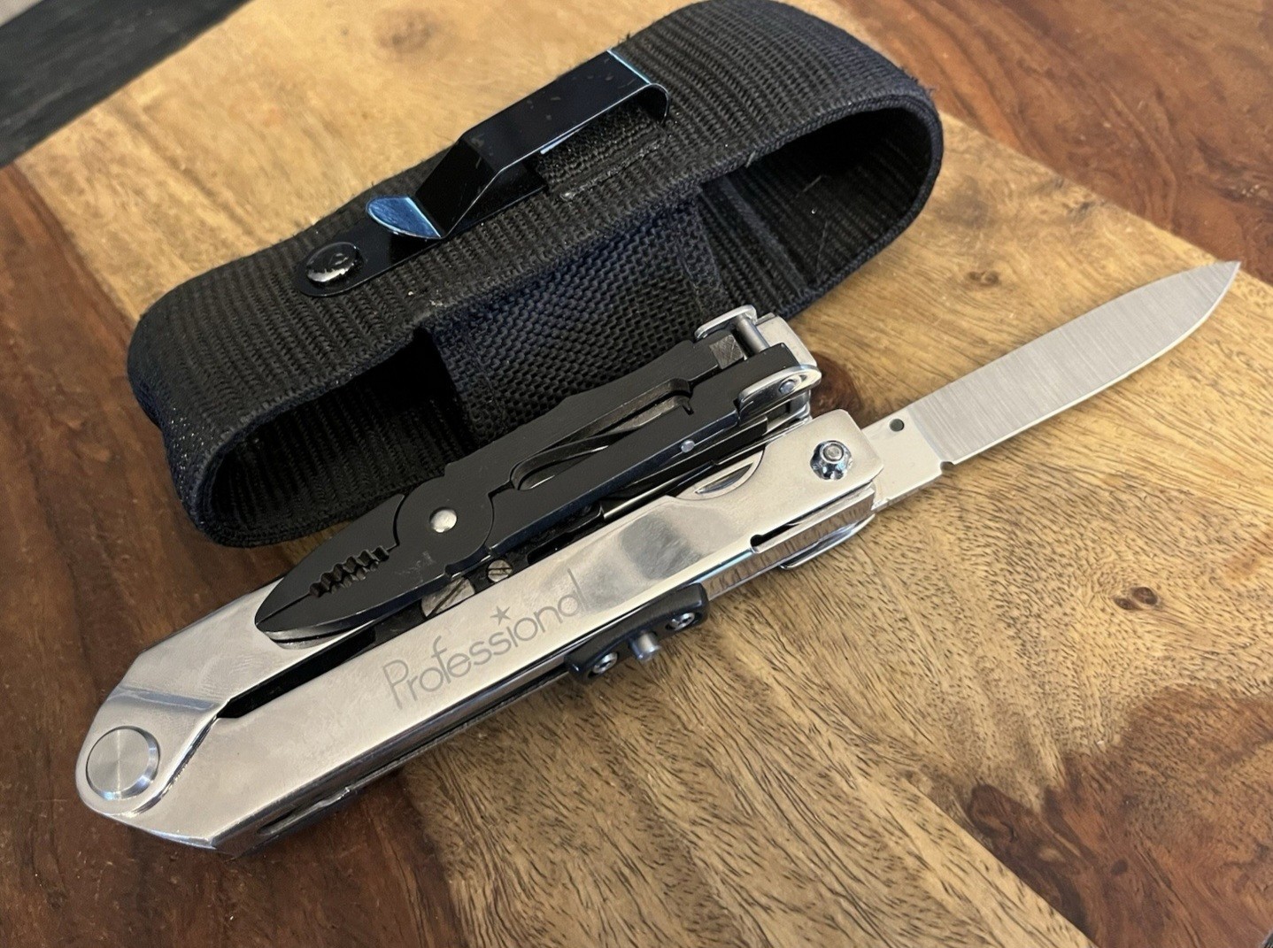 Paul Chen Hanwei Professional Paul Chen Multitool 1008-GT (Last NOS Reserve)