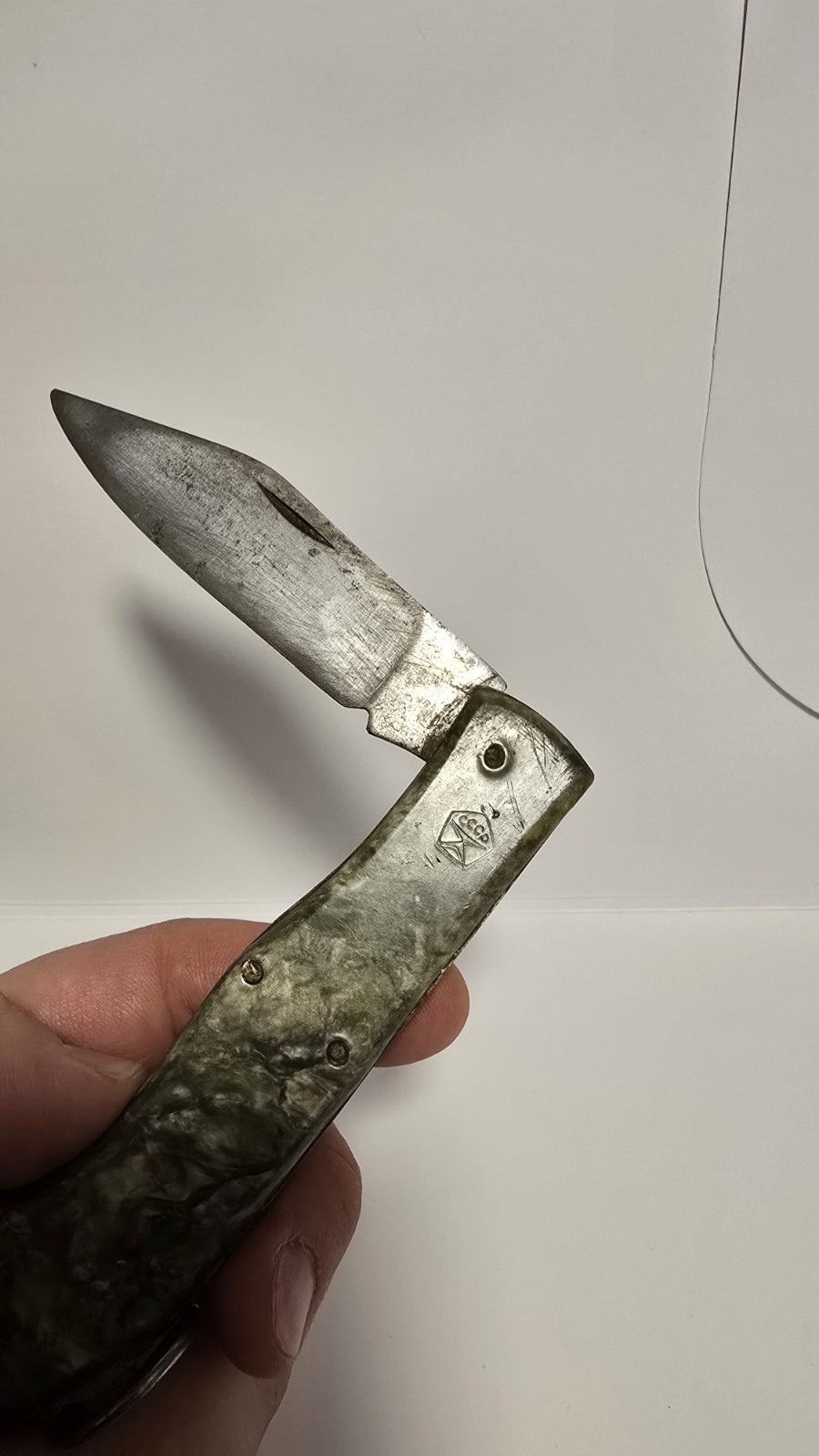 VTG Pocket Folding KNIFE USSR 70’s Metal /Plastic Handle /FISH Pattern