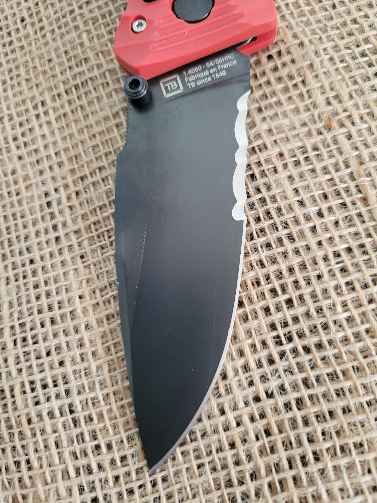 TB Outdoor CAC Utility Axis Folding Knife 3.75″ Nitrox Steel Blade PA6 Handle