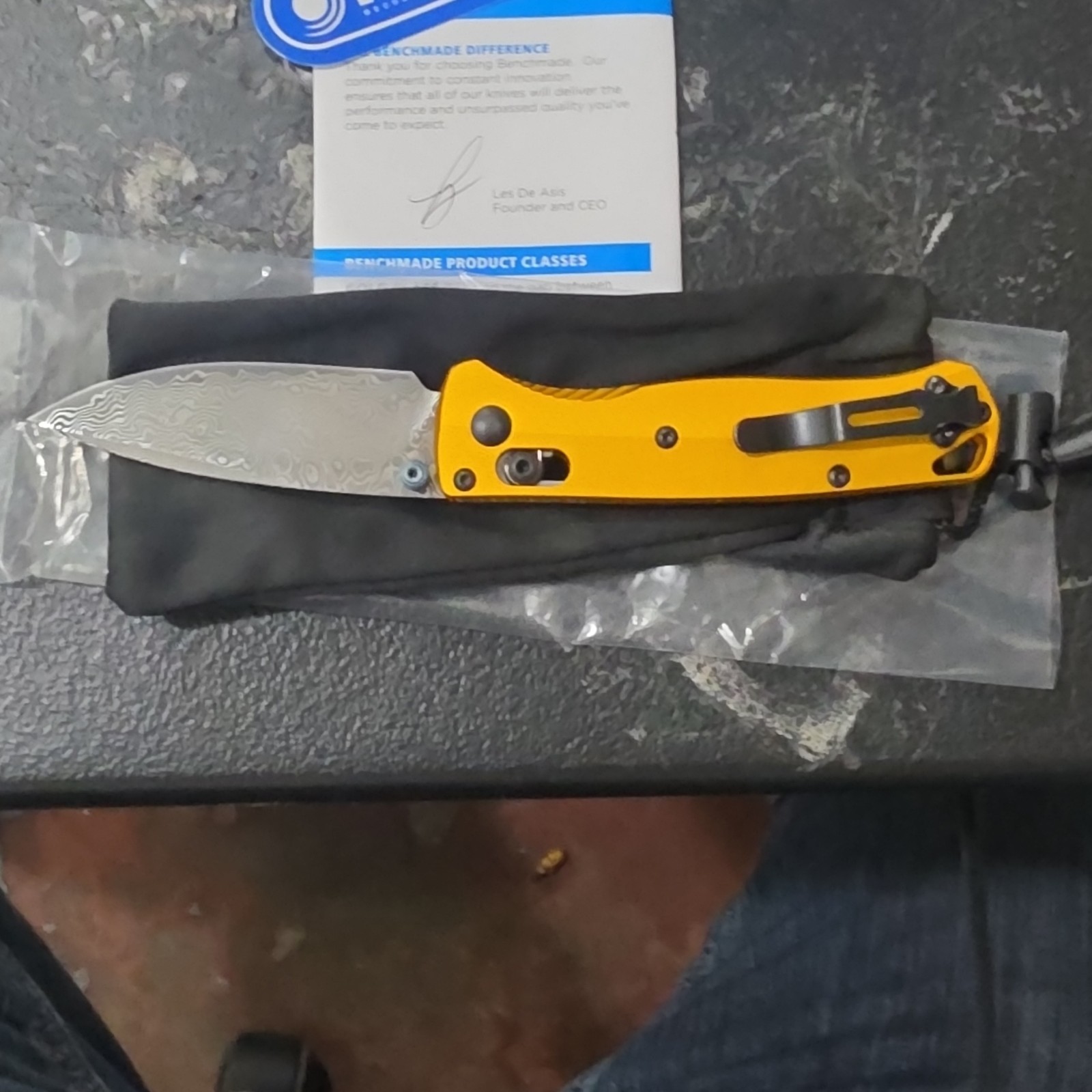Benchmade 533SL-10 Mini Bugout AXIS Lock Drop Point Plain Edge Damascus Aluminum