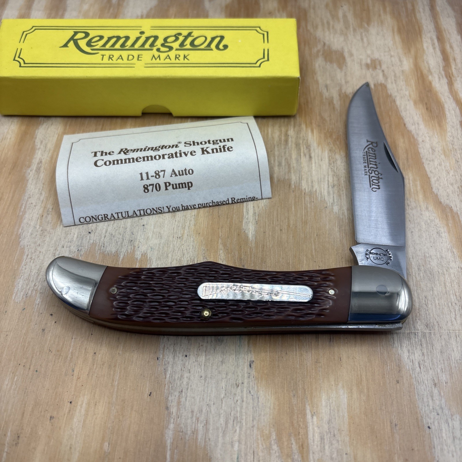 Remington 11-87 AUTO 870 PUMP UMC Lockback Clip Point Stainless Pocketknife 1990