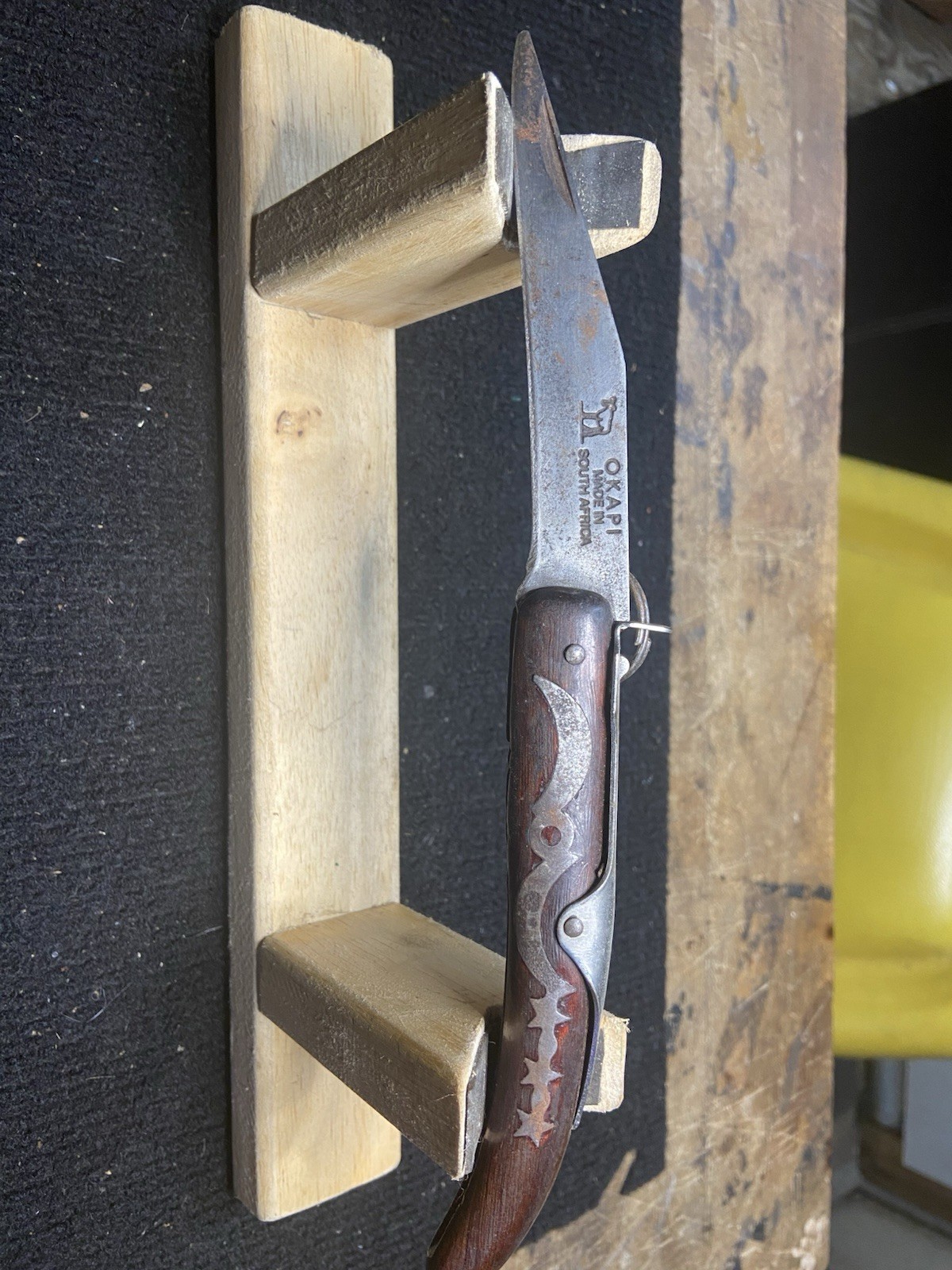 Okapi South Africa Big Sable Folding Knife, Cherry Wood Handle