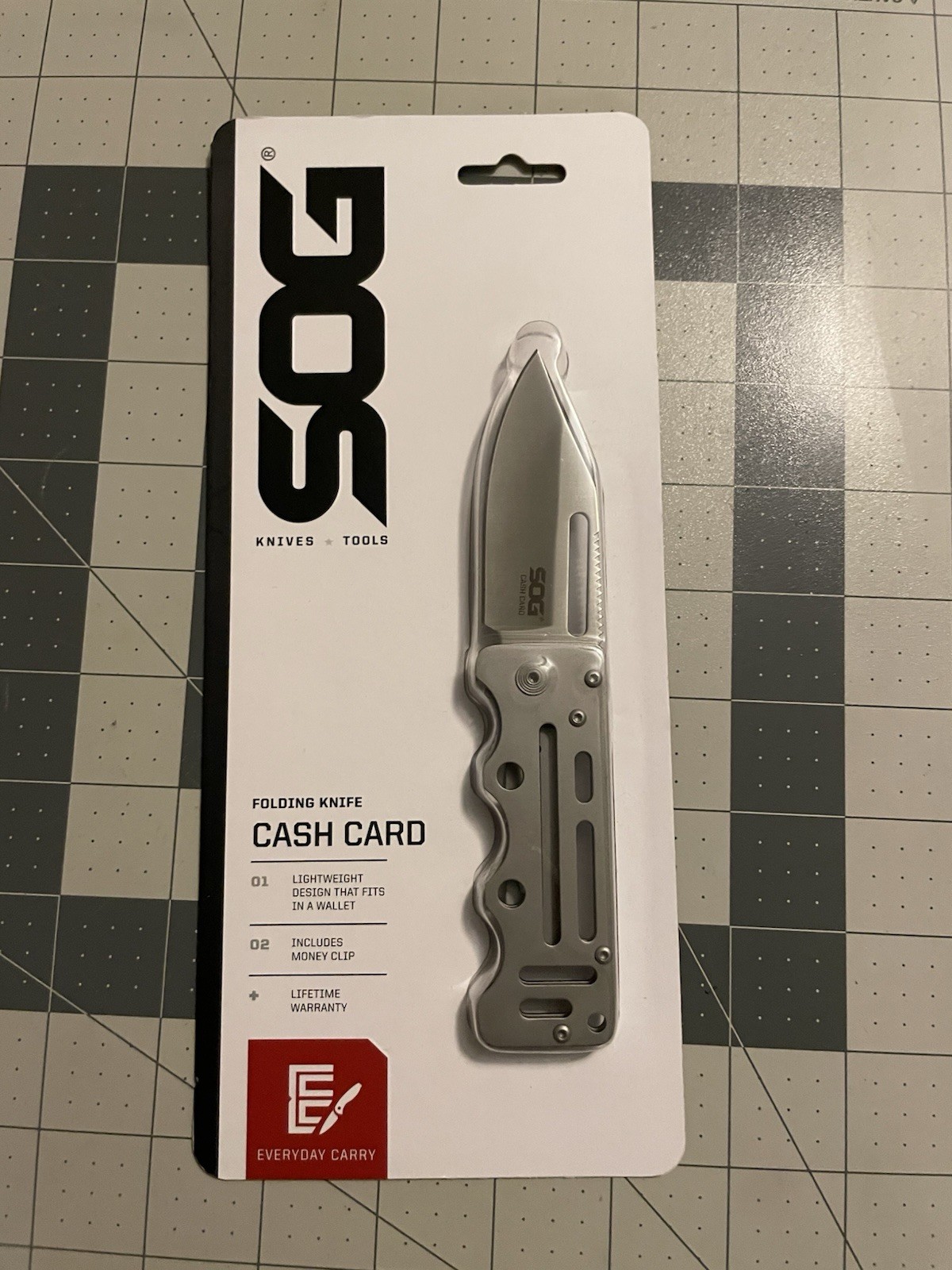 SOG Cashcard 2.75″ 8Cr13MoV Stainless Satin Money Clip Folding Knife EZ1CP