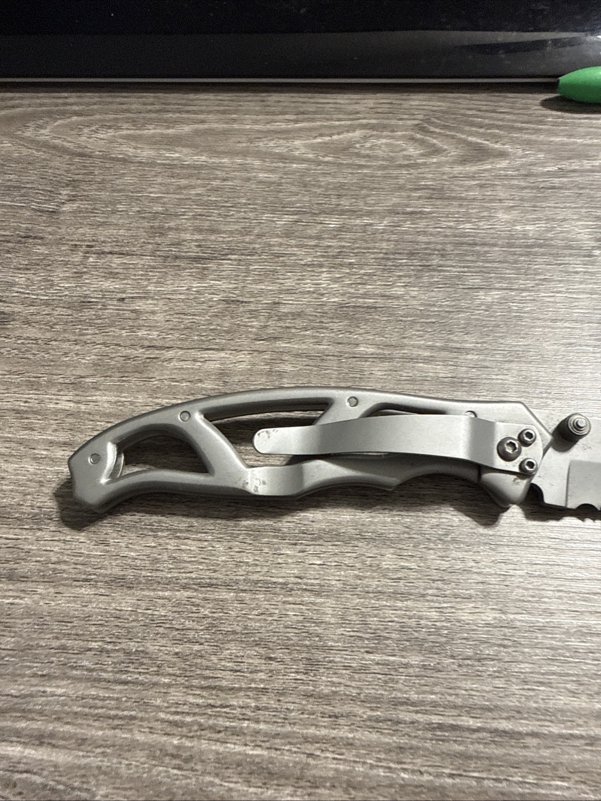 Gerber Paraframe Pocket Knife – Silver
