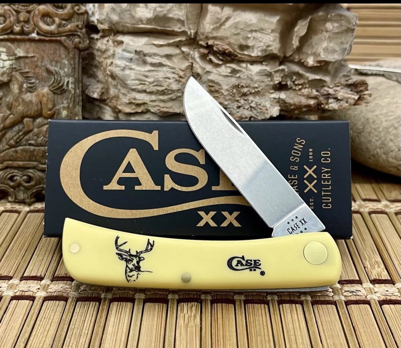 Case XX USA Smooth Yellow DEER Stainless Sod Buster Jr. Pocket Knife
