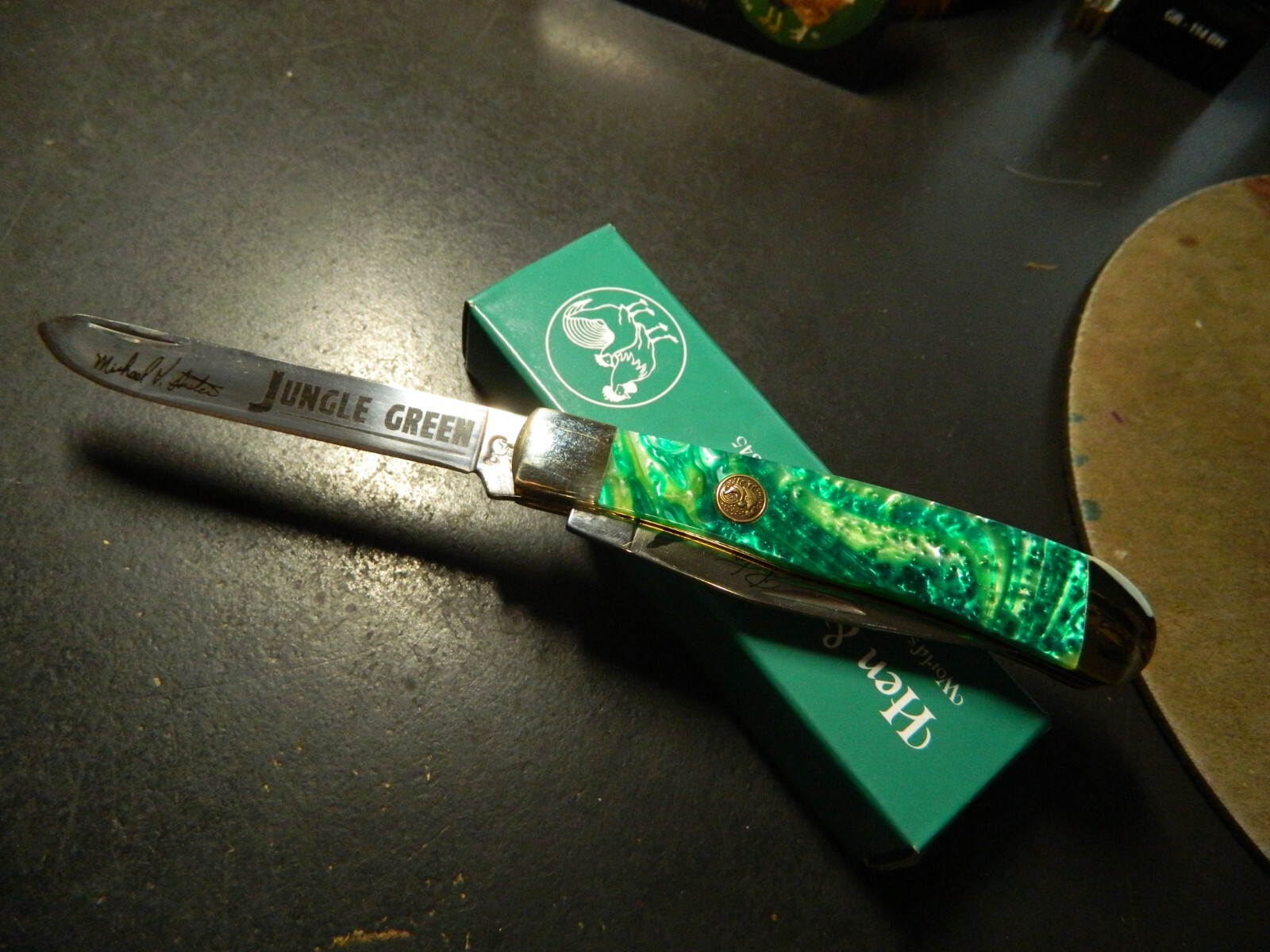 H & R & M.PRATER Made a 4.125″ TRAPPER A 1 OF 200 JUNGLE GREEN CUSTOM POCKET KN