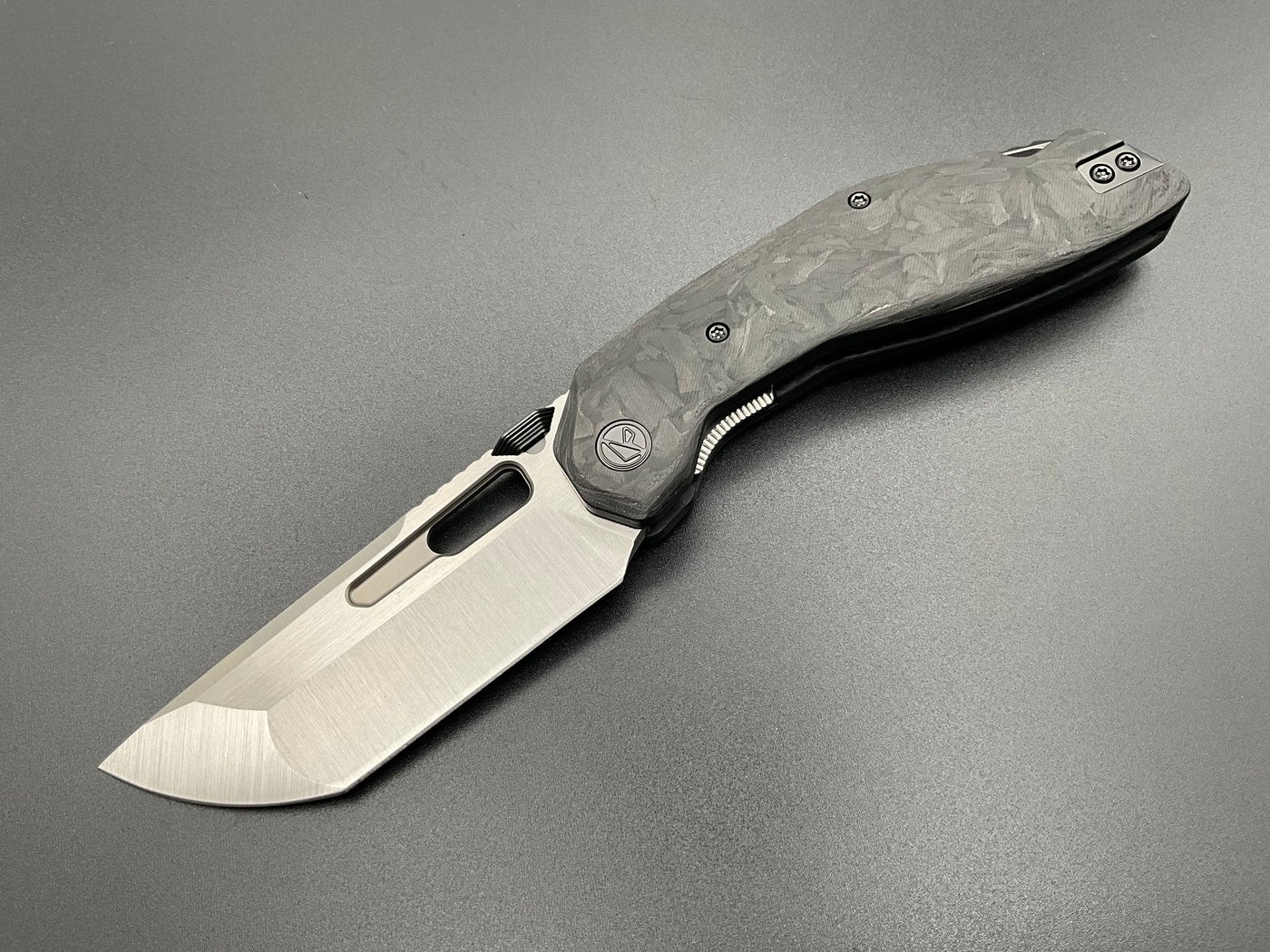 Ketuo Knife – Yakuza CF