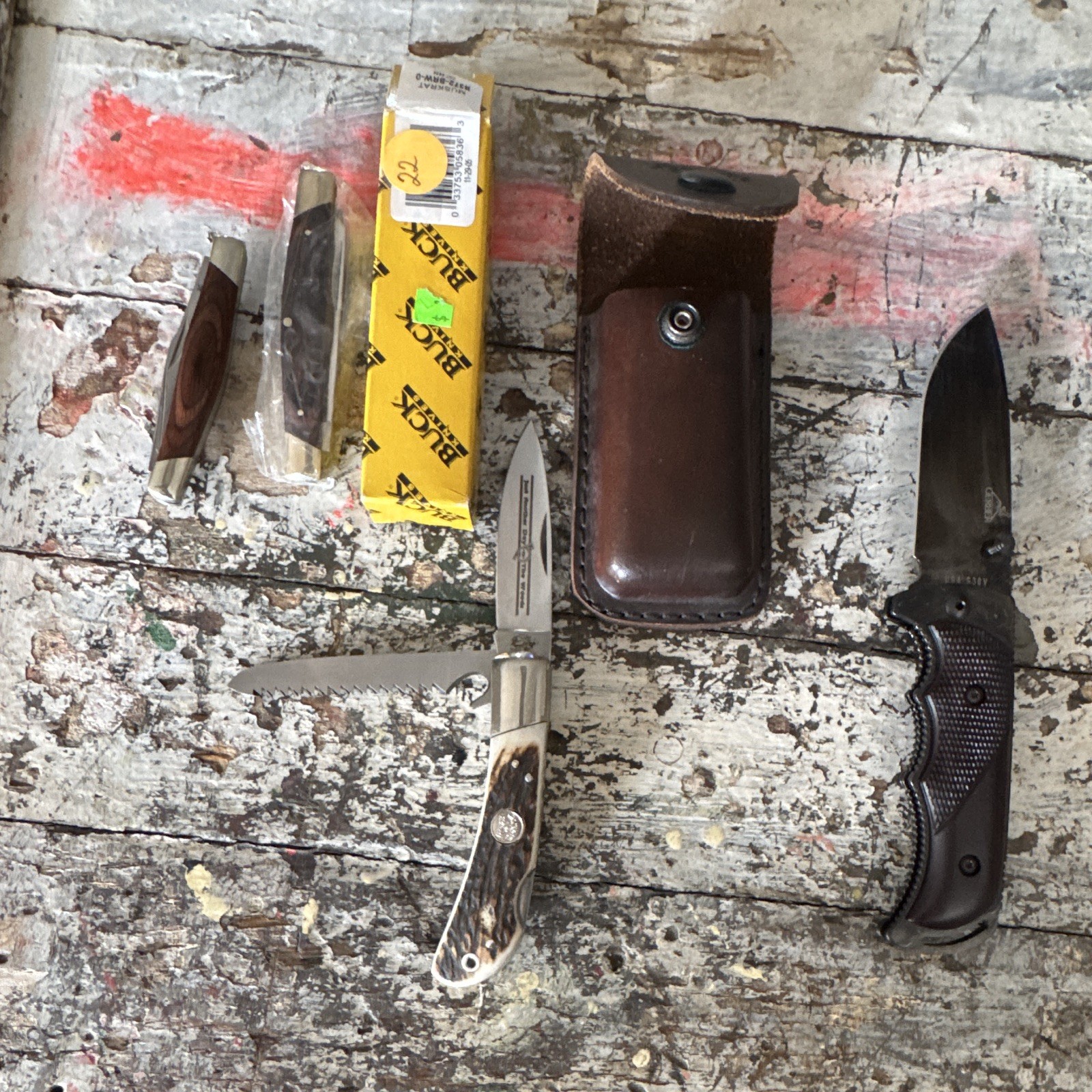 Gerber S30v Mixed Lot Pocketknives w/ Sheath, Saw Blade, Buck