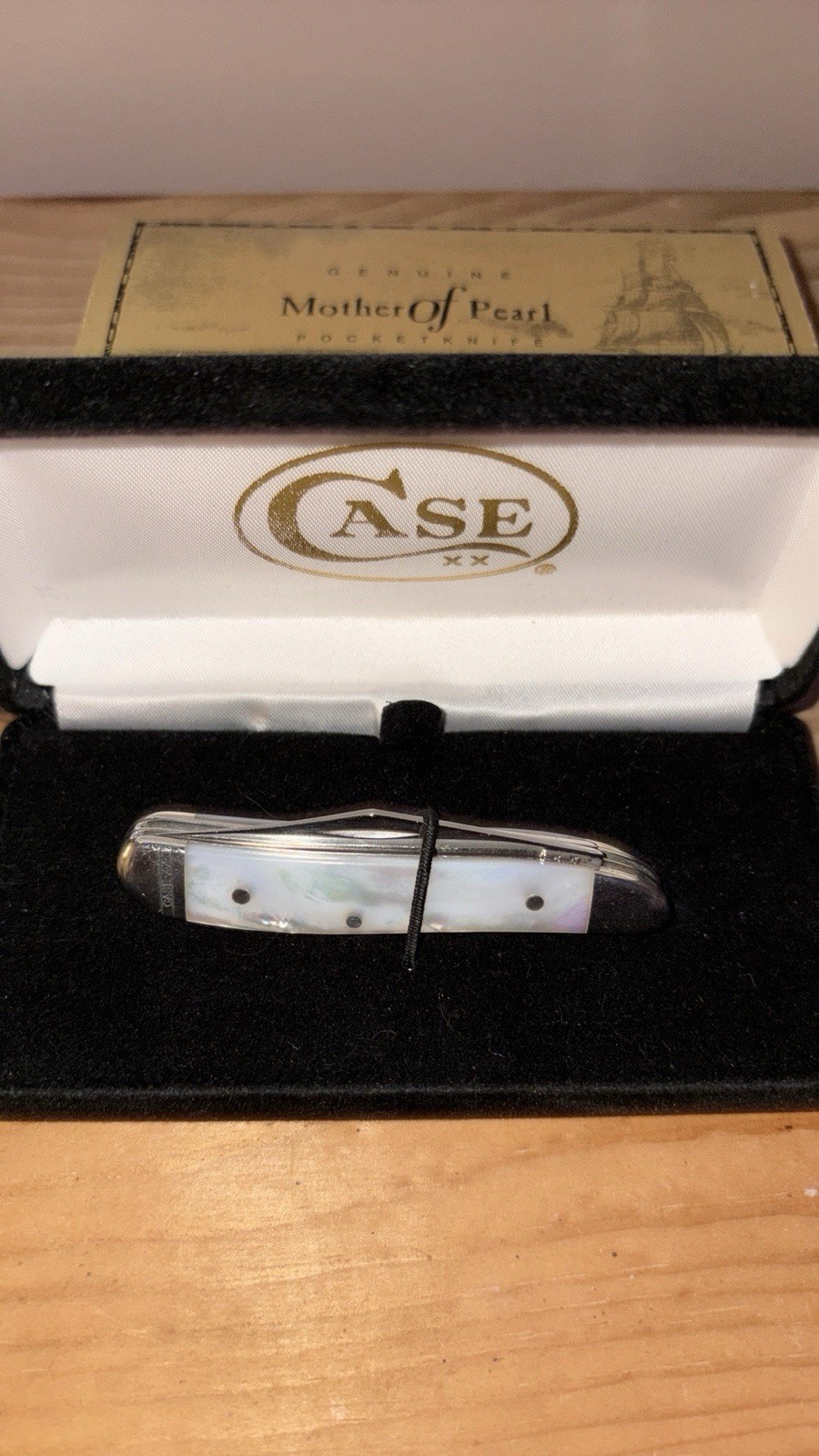 Case XX Genuine Mother of Pearl 2-Blade Slipjoint Peanut Pocketknife 2000