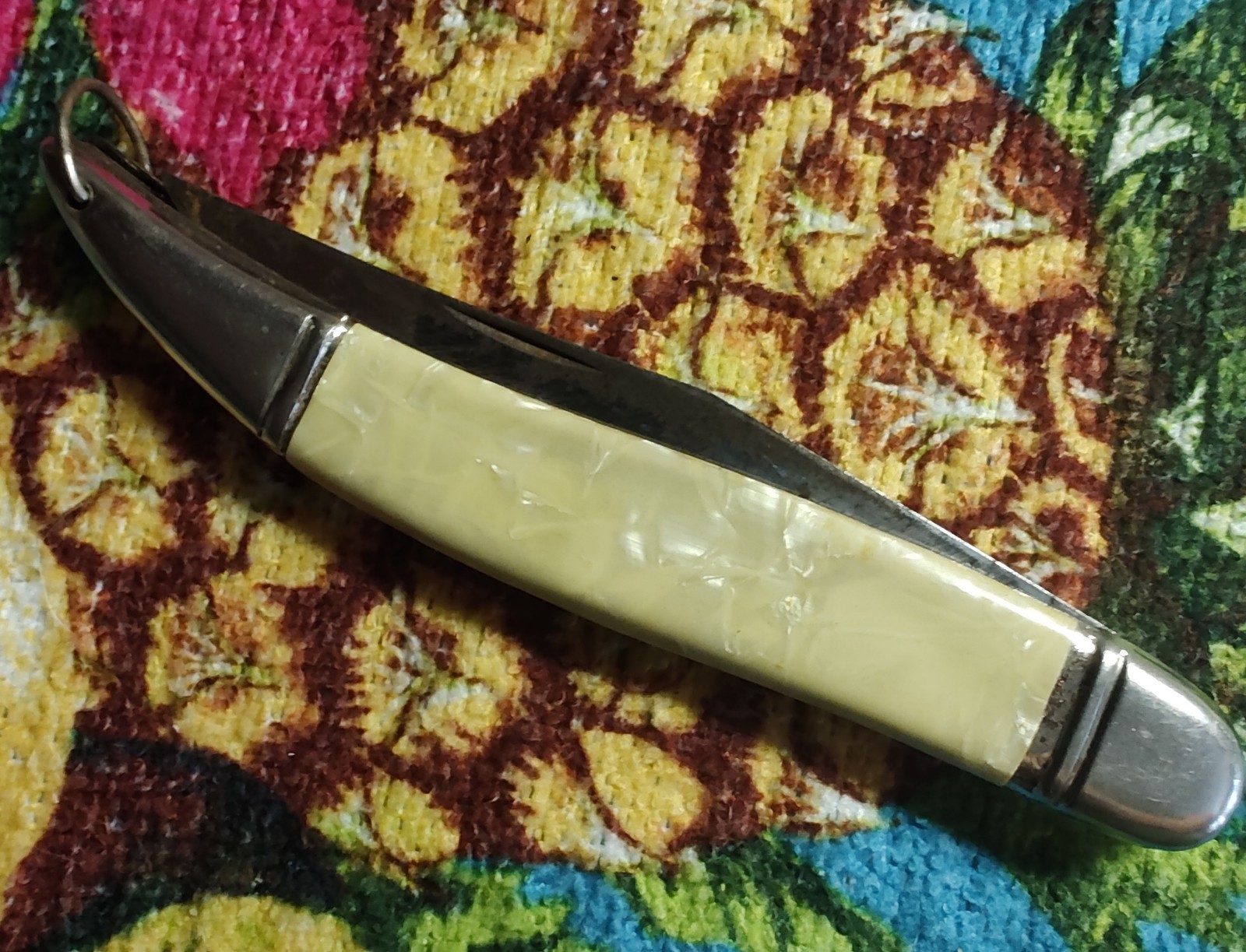 Vintage 1960s MOP Plastic over Silver Metal Skiffman Germany Folding Knife