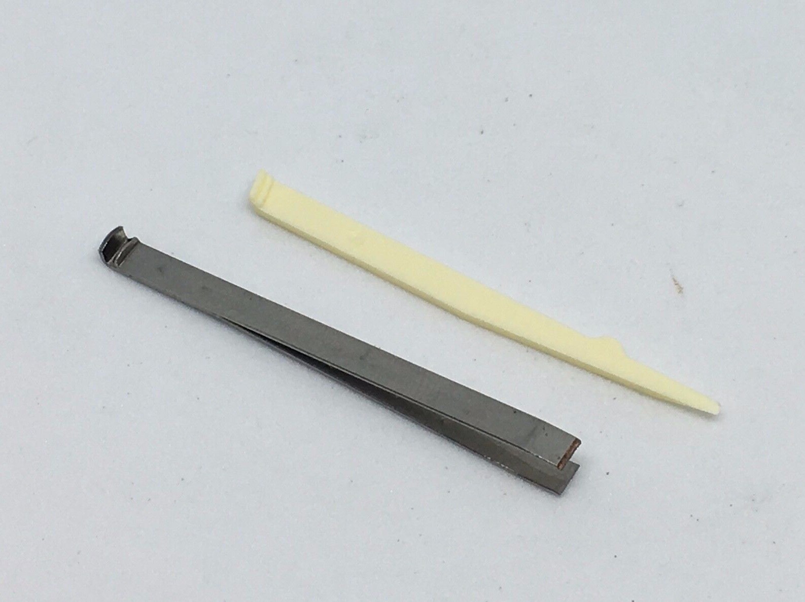 SWISS ARMY KNIFE Wenger Toothpick / Tweezers Replacement Part Accessories
