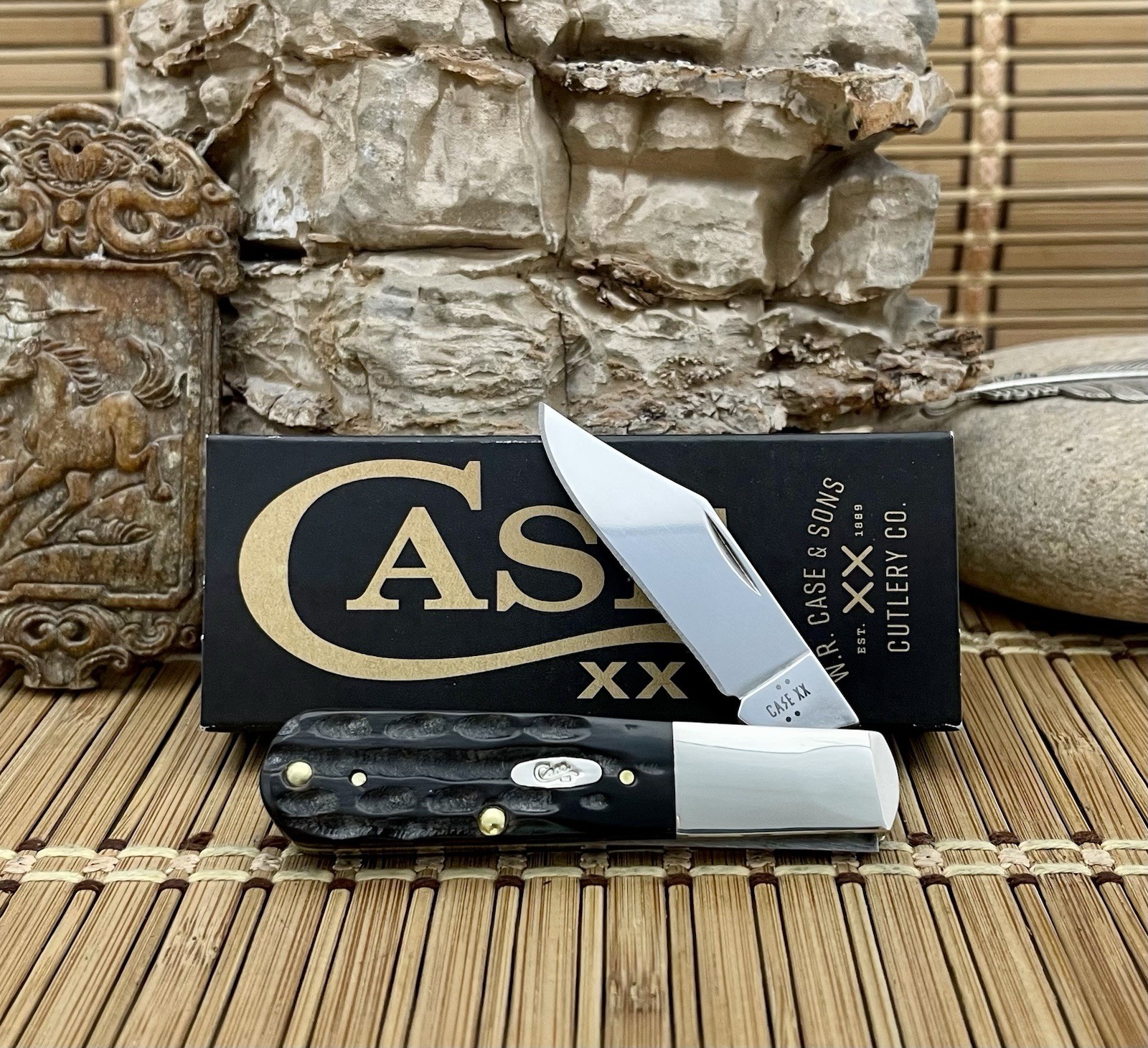 Case XX USA 2026 Jigged Buffalo Horn 65033 Stainless Barlow Pocket Knife