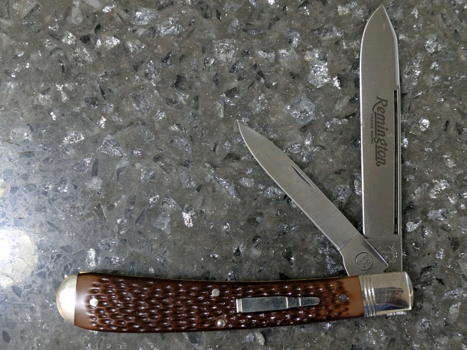Vintage 1995 Remington UMC R1273 Master Guide Bullet Pocket Knife – USA