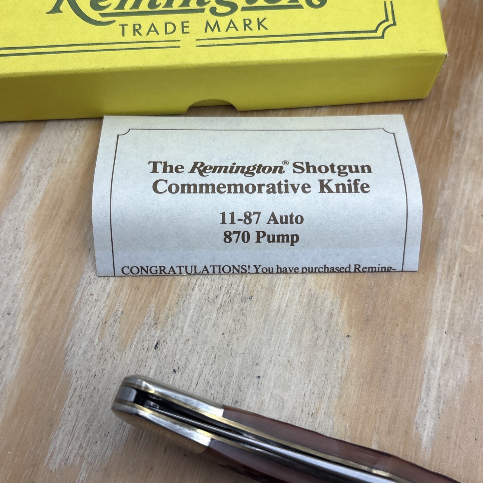 Remington 11-87 AUTO 870 PUMP UMC Lockback Clip Point Stainless Pocketknife 1990
