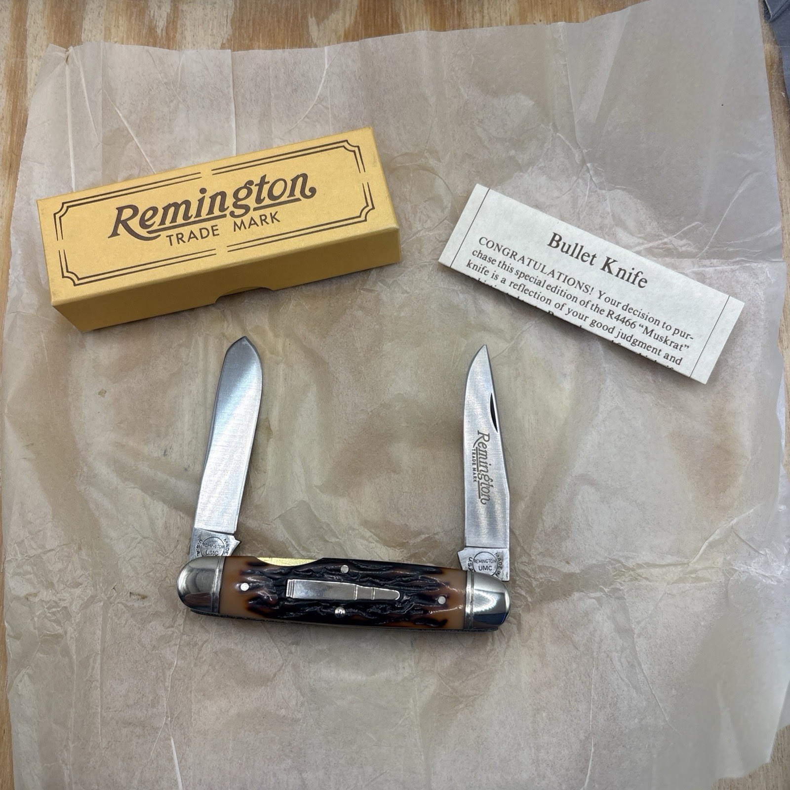Vintage Remington 1988 USA R4466 Muskrat Bullet Knife – Mint Original Box