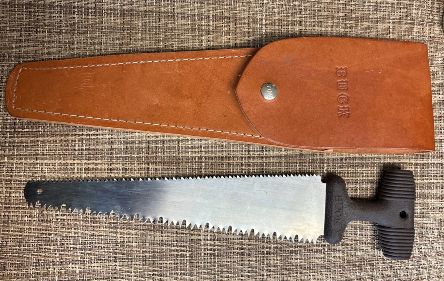 Buck Knife Co. Saw with Sheath
