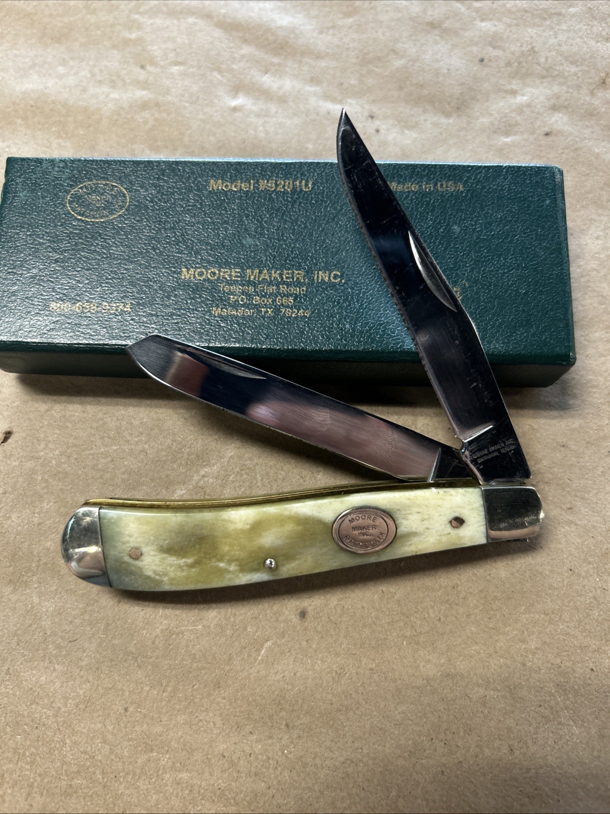 Moore Maker Knife #5201U Trapper 3-7/8″