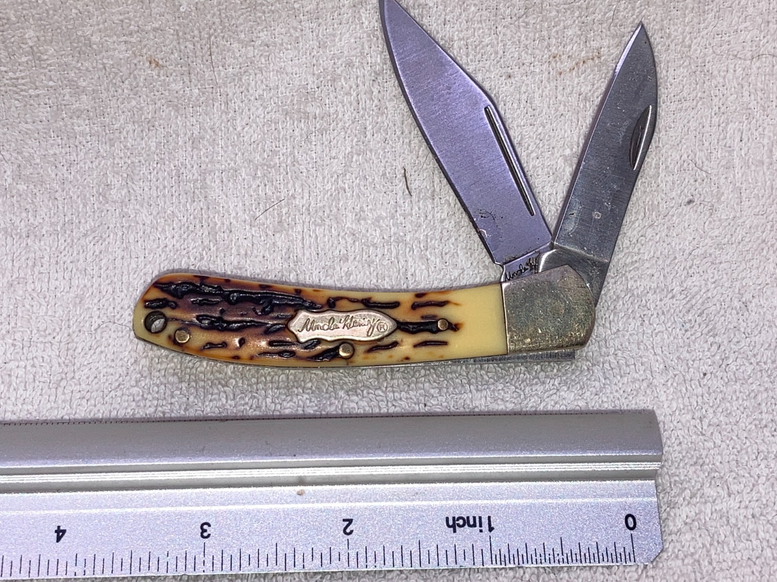 SCHRADE UNCLE HENRY 2 blade PEANUT STAGLON Good Condition